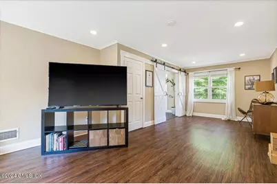 70 Gregory Road, Greenwich, CT 06807 - Photo 22
