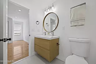 300 Bruce Park Ave, Greenwich, CT 06830 - Photo 14