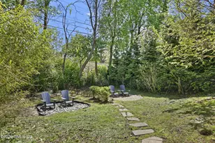 300 Bruce Park Ave, Greenwich, CT 06830 - Photo 28