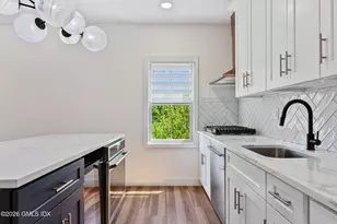 300 Bruce Park Ave, Greenwich, CT 06830 - Photo 10