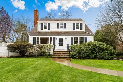 64 Wesskum Wood Road, Greenwich, CT 06878 - Photo 1