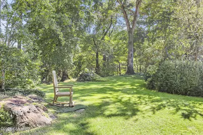 195 Old Mill Road, Greenwich, CT 06831 - Photo 46