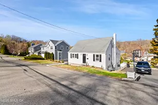23 Nicholas Ave, Greenwich, CT 06831 - Photo 30