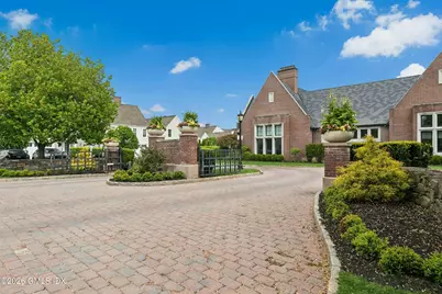 77 Havemeyer Lane #310, Stamford, CT 06902 - Photo 2