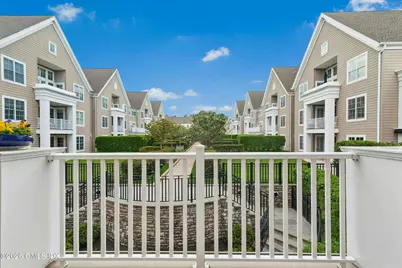 77 Havemeyer Lane #310, Stamford, CT 06902 - Photo 4