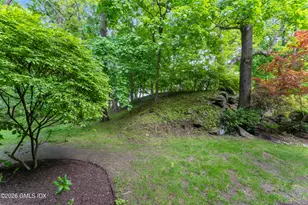351 Pemberwick Rd, Greenwich, CT 06831 - Photo 24