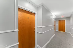 351 Pemberwick Rd, Greenwich, CT 06831 - Photo 26