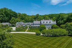 37 Burying Hill Rd, Greenwich, CT 06831 - Photo 4