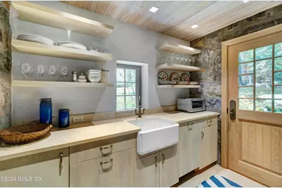 37 Burying Hill Road, Greenwich, CT 06831 - Photo 40