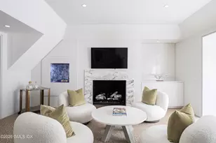 306 Round Hill Rd, Greenwich, CT 06831 - Photo 32