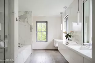 306 Round Hill Rd, Greenwich, CT 06831 - Photo 22