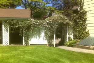 45 Thornhill Rd, Greenwich, CT 06878 - Photo 2