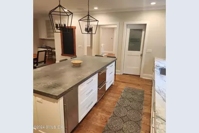 2 Loch Lane, Greenwich, CT 06830 - Photo 14