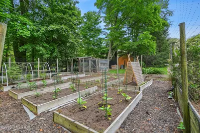 184 Stanwich Road, Greenwich, CT 06830 - Photo 44