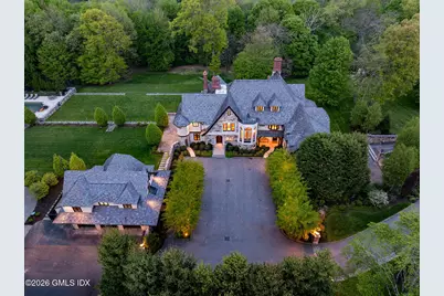 19 Khakum Drive, Greenwich, CT 06831 - Photo 2