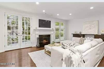 26 Round Hill Road, Greenwich, CT 06831 - Photo 10
