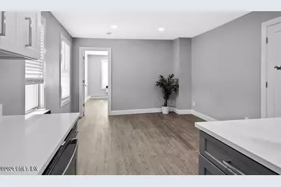 168 N Water Street #1R, Greenwich, CT 06830 - Photo 4