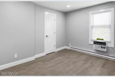 168 N Water Street #1R, Greenwich, CT 06830 - Photo 6