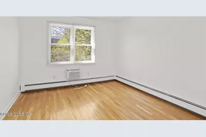 22 Grigg Street #2nd floor, Greenwich, CT 06830 - Photo 10