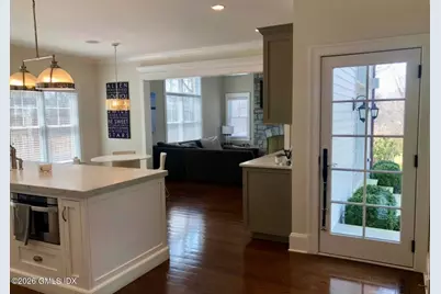 4 Wescott Court, Greenwich, CT 06878 - Photo 8