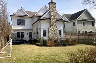 4 Wescott Ct, Greenwich, CT 06878 - Photo 16