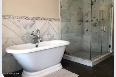 4 Wescott Court, Greenwich, CT 06878 - Photo 14