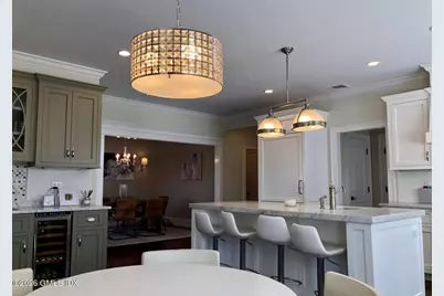 4 Wescott Court, Greenwich, CT 06878 - Photo 6