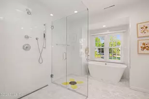10 Newton St, Greenwich, CT 06878 - Photo 18