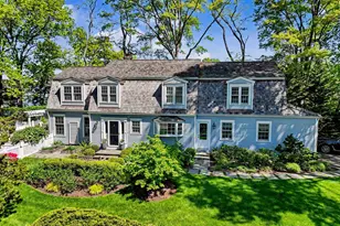 10 Newton St, Greenwich, CT 06878 - Photo 26