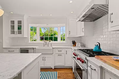 10 Newton Street, Greenwich, CT 06878 - Photo 10