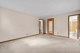 61 Angus Rd N, Greenwich, CT 06831 - Photo 10