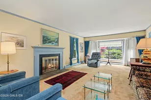 45 Carriage Dr Sout, Stamford, CT 06902 - Photo 12