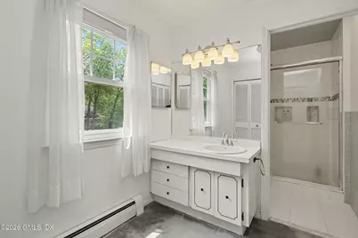 45 Carriage Drive, Stamford, CT 06902 - Photo 20