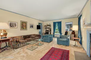 45 Carriage Dr Sout, Stamford, CT 06902 - Photo 10
