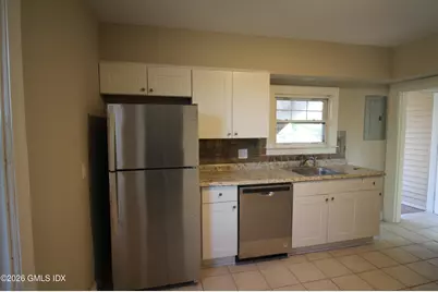 272 Valley Road #2, Greenwich, CT 06807 - Photo 6