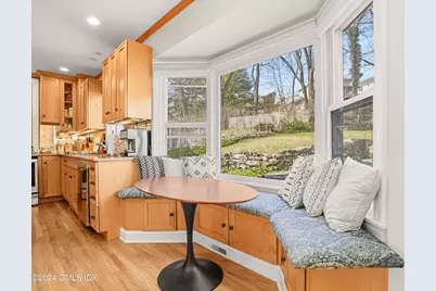 52 Hunt Terrace, Greenwich, CT 06831 - Photo 6