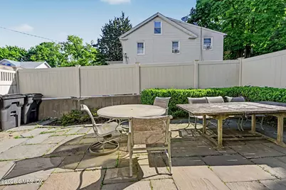 245 Mill Street #1, Greenwich, CT 06830 - Photo 20