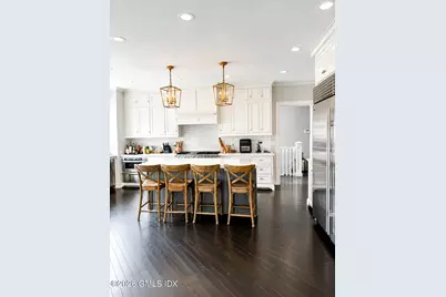12 Shore Road, Old Greenwich, CT 06870 - Photo 6