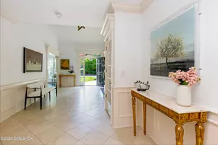 20 Oak St, Greenwich, CT 06831 - Photo 4