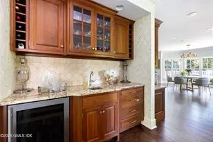 20 Oak St, Greenwich, CT 06831 - Photo 8