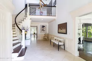 20 Oak St, Greenwich, CT 06831 - Photo 2