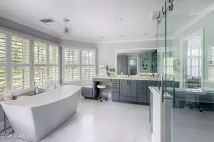 20 Oak St, Greenwich, CT 06831 - Photo 24