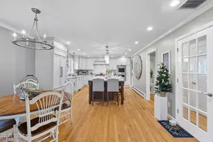 25 Buxton Ln, Greenwich, CT 06878 - Photo 4
