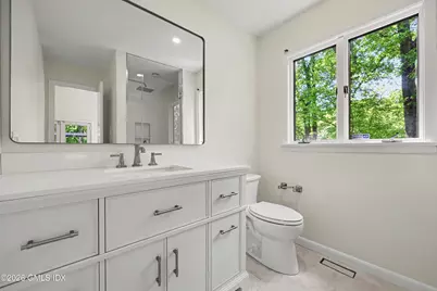 300 Stanwich Road, Greenwich, CT 06830 - Photo 18