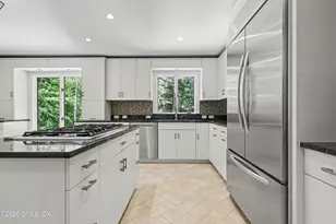 300 Stanwich Rd, Greenwich, CT 06830 - Photo 8