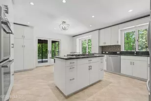 300 Stanwich Rd, Greenwich, CT 06830 - Photo 10