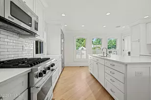53 Park Ave, Old Greenwich, CT 06870 - Photo 14