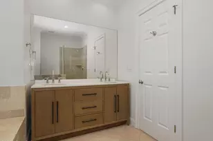 147 Holly Hill Ln, Greenwich, CT 06830 - Photo 16