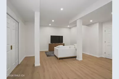 147 Holly Hill Lane #9, Greenwich, CT 06830 - Photo 24