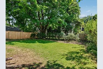 33 Sound Beach Avenue, Old Greenwich, CT 06870 - Photo 18